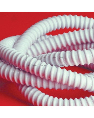 Труба гофрированная армированная ПВХ 20 мм DKC 57020 (30 м) в Рубцовске Труба гофрированная Pintop.ru