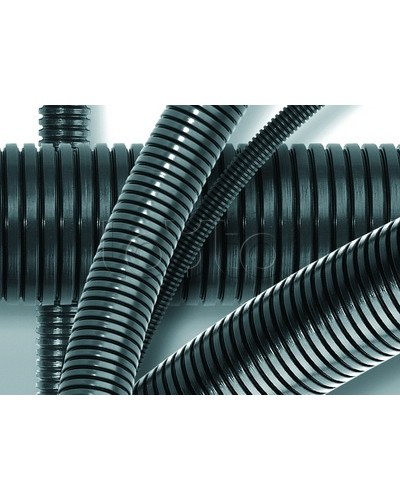 Труба гофрированная самозатухающий полиамид PA6V0 20 мм без зонда DKC 80020 (100 м) в Рубцовске Труба гофрированная Pintop.ru