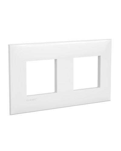 Рамка ARTLEBEDEV Белое облако Avanti, 4 мод. DKC 4400904 в Рубцовске Аксессуары для стоек и шкафов Pintop.ru