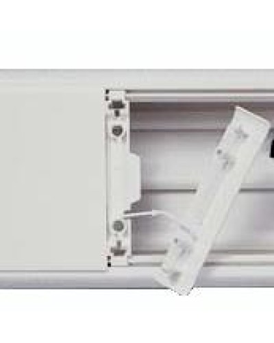 Накладка на стык крышек шириной 180 мм LEGRAND 010806 в Рубцовске Аксессуары для кабель-канала Pintop.ru