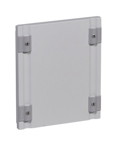 Панель лицевая Legrand 020197 в Рубцовске Аксессуары для стоек и шкафов Pintop.ru