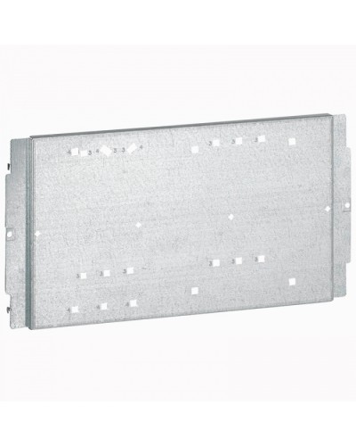 Пластина Legrand 020220 в Рубцовске Аксессуары для стоек и шкафов Pintop.ru