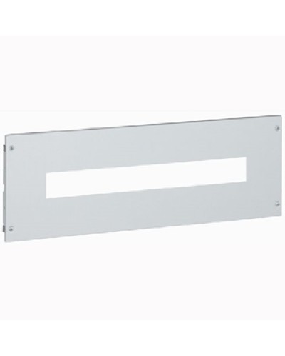 Панель лицевая Legrand 020901 в Рубцовске Аксессуары для стоек и шкафов Pintop.ru