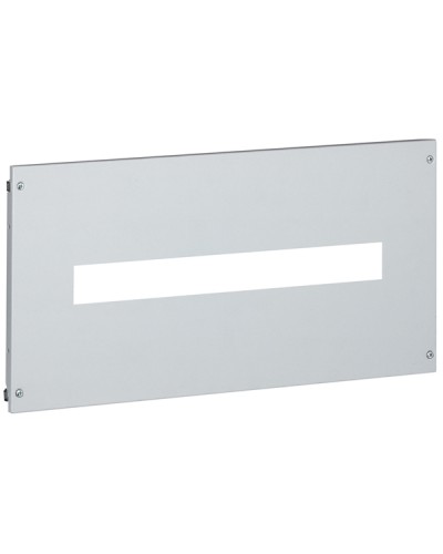 Панель лицевая Legrand 020910 в Рубцовске Аксессуары для стоек и шкафов Pintop.ru