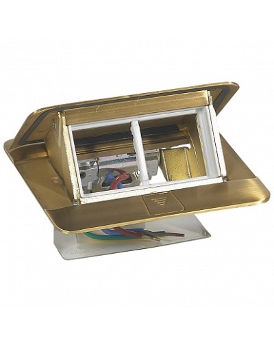 Блок розеточный выдвижной Legrand 054017 в Рубцовске Блоки розеток Pintop.ru