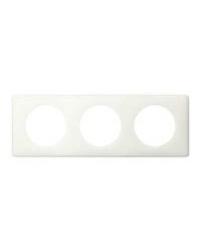 Рамка Legrand 066633 в Рубцовске Аксессуары для стоек и шкафов Pintop.ru