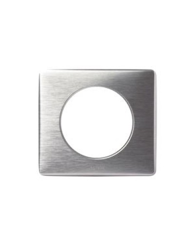 Рамка 1 пост алюминий Celiane Legrand 068921 в Рубцовске Аксессуары для кабель-канала Pintop.ru