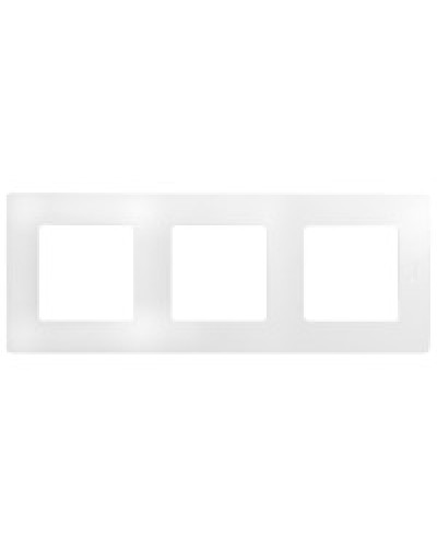 Рамка Etika белый Legrand 672503 в Рубцовске Аксессуары для кабель-канала Pintop.ru