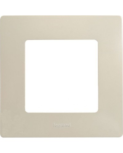 Рамка 1 пост Etika слоновая кость Legrand 672511 в Рубцовске Аксессуары для кабель-канала Pintop.ru