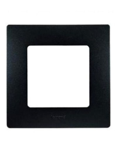 Рамка Legrand 672581 в Рубцовске Аксессуары для кабель-канала Pintop.ru