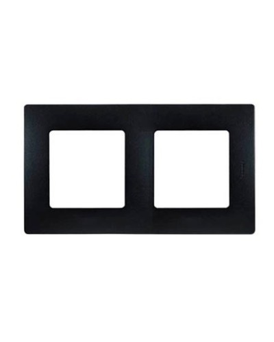 Рамка Legrand 672582 в Рубцовске Аксессуары для кабель-канала Pintop.ru