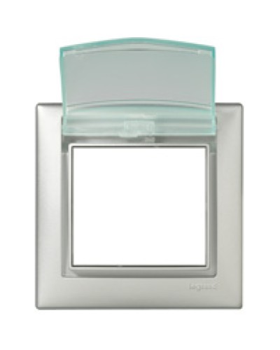 Рамка влагозащищенная Valena IP 44 с крышкой алюминий Legrand 770150 в Рубцовске Аксессуары для кабель-канала Pintop.ru