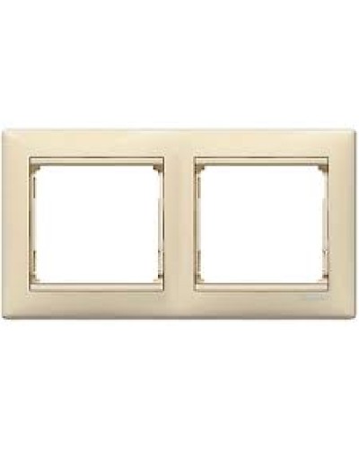 Рамка Valena 2 поста LEGRAND 774352 в Рубцовске Аксессуары для кабель-канала Pintop.ru