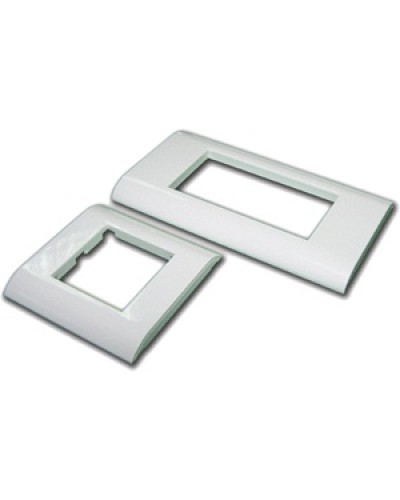 Накладка пластиковая TWT-FR45x90 в Рубцовске Аксессуары для стоек и шкафов Pintop.ru