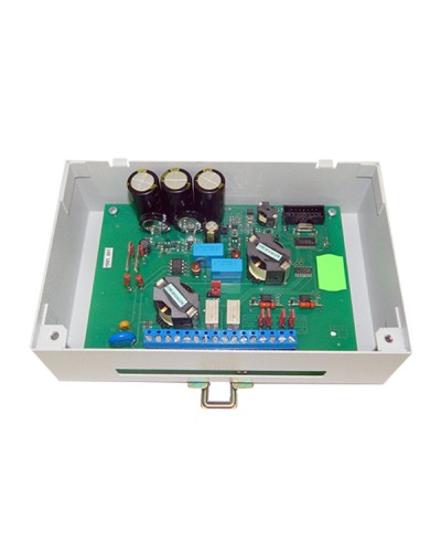 Блок распределения управления и сопряжения Тромбон БРУ-М30Д в Рубцовске Системы оповещения и управления эвакуацией Pintop.ru